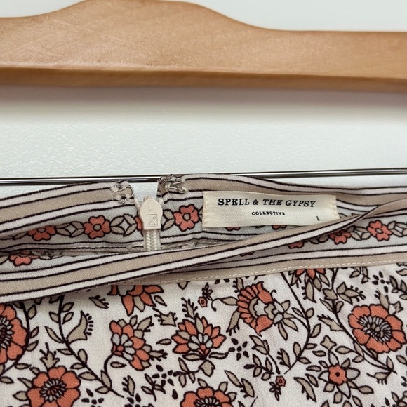 Spell & The Gypsy Jasmine Mini Skirt (M) - Picture 8 of 11